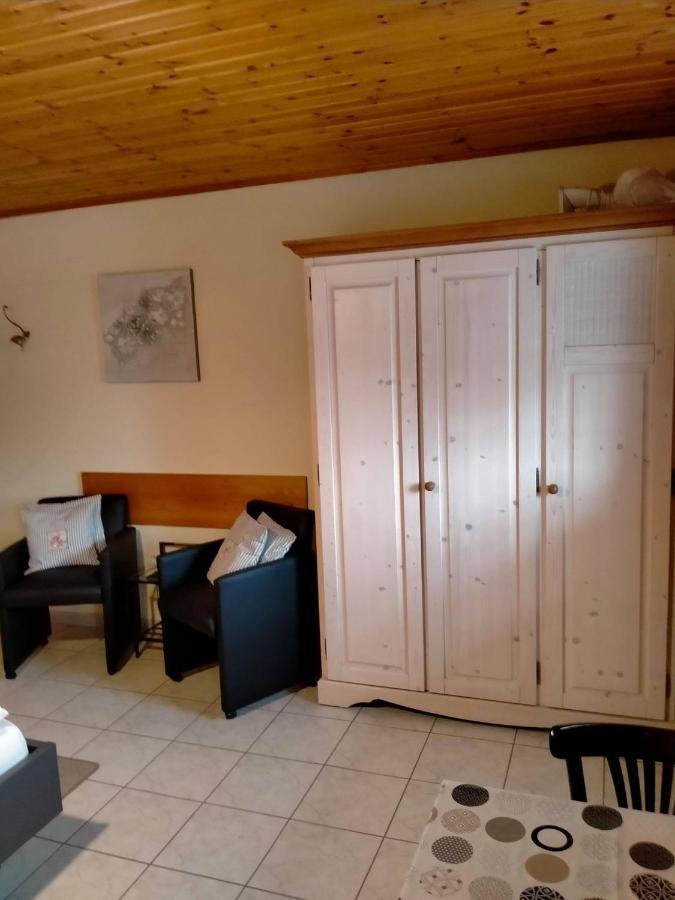 Gasthof Lederhose Diepenbeek Esterno foto