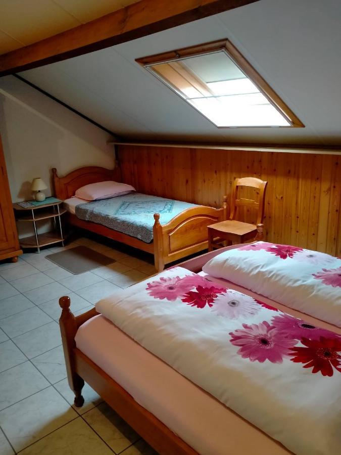 Gasthof Lederhose Diepenbeek Esterno foto
