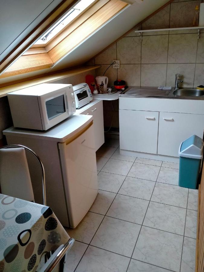 Gasthof Lederhose Diepenbeek Esterno foto