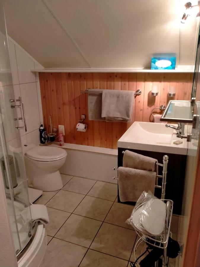 Gasthof Lederhose Diepenbeek Esterno foto